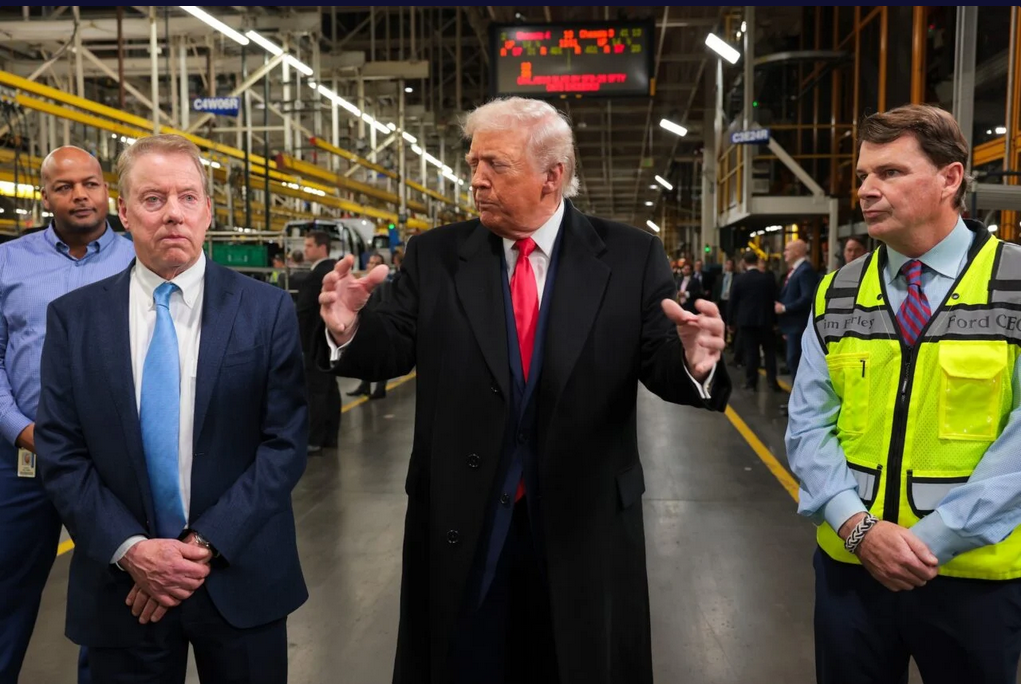 Flipping the middle finger to auto workers makes Donald Trump feel alive. Donald Trump is currently alive